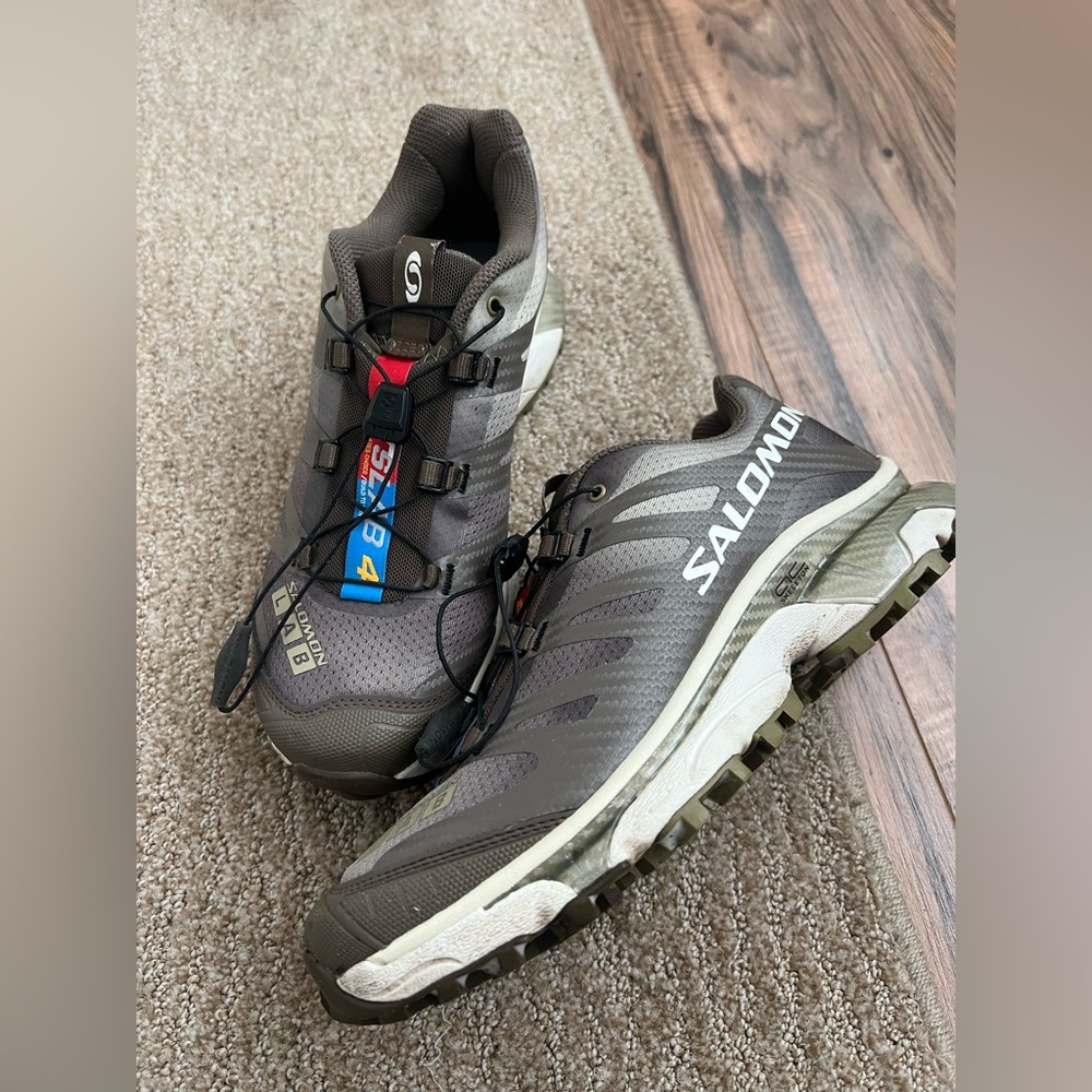 Salomon XT-4 women’s 8.5 mens 7.5